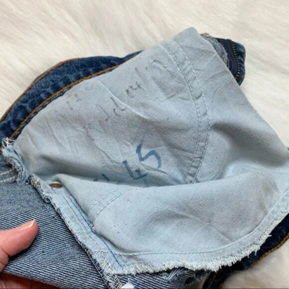 Levi’s Women’s Jean Shorts Vintage Orange Tab Cutoff Distressed Denim High Rise - Picture 11 of 16